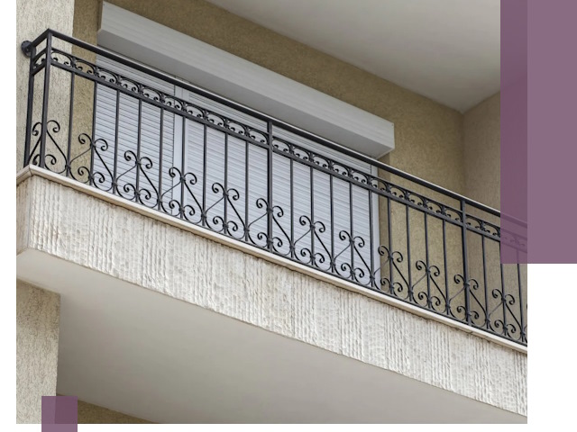 Балконные ограждения из металла и стекла в Ступине для домов