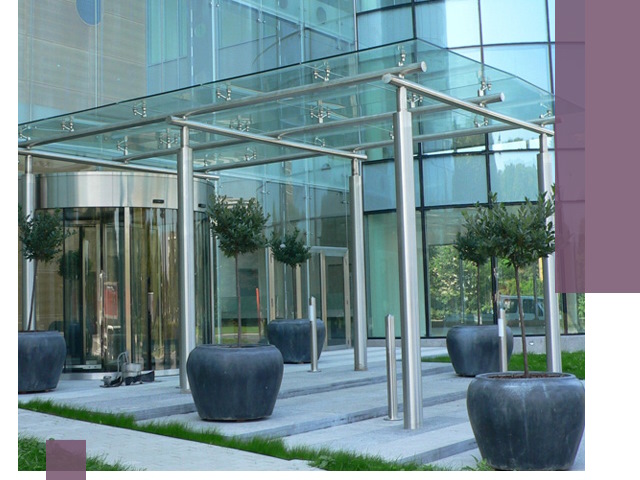 Навесы из стекла на заказ в Ступине — монтаж и установка